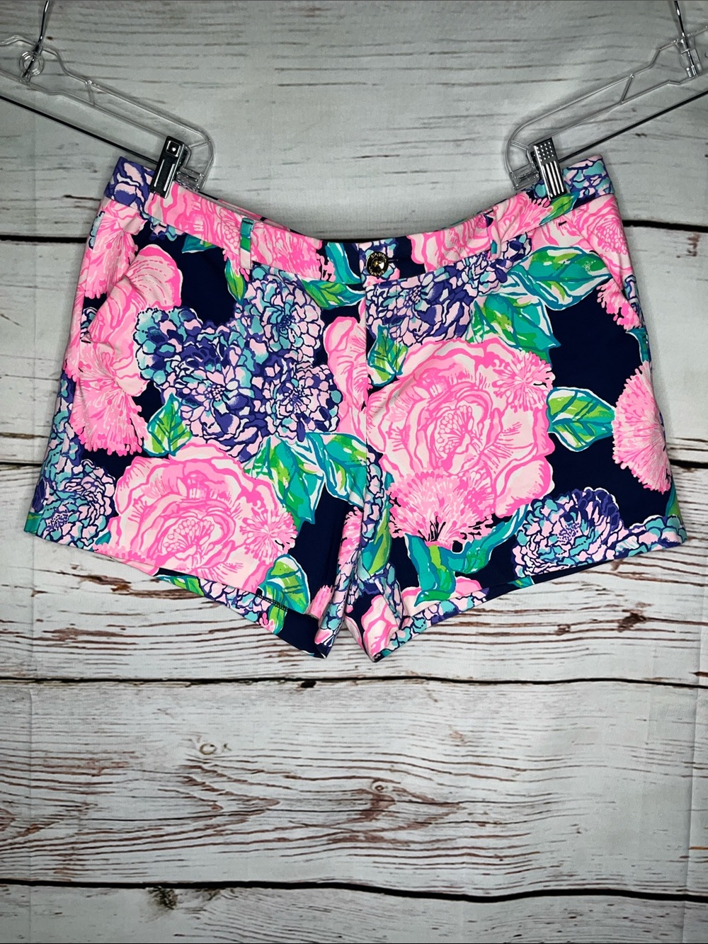 Lilly Pulitzer Size 16 Blue & Pink Floral Print 5” Inseam Rayon Knit Shorts
